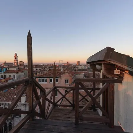 Lalux Lejlighed Venedig