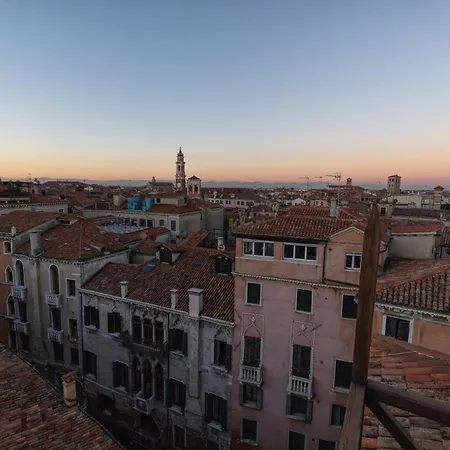 Lalux Venedig